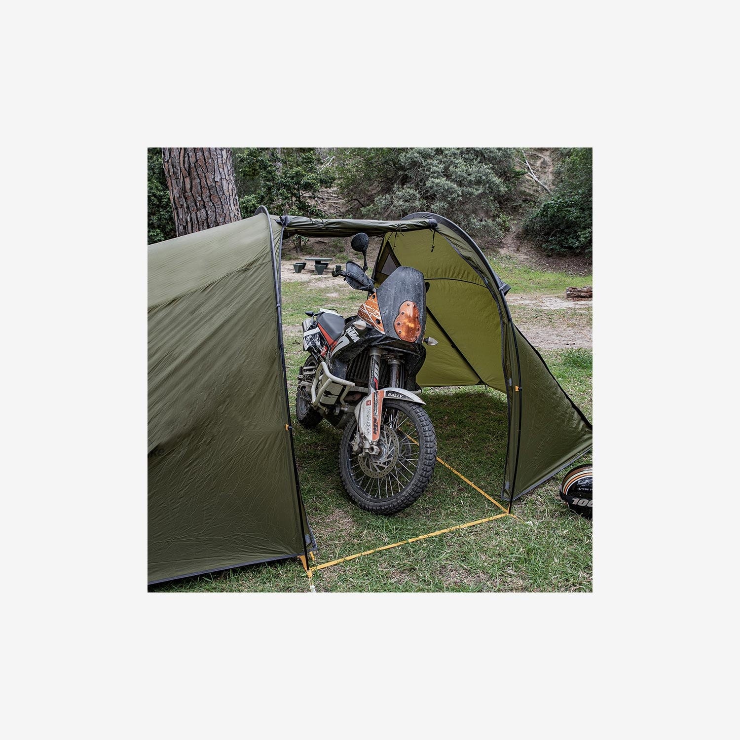 Cloud tourer 2 on sale motorcycle tent